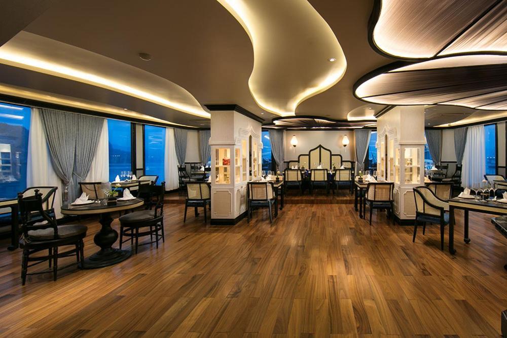 Madeline Cruises Hotel Ha Long Exterior photo